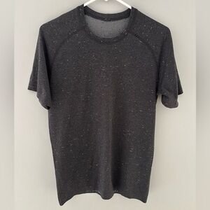 Lululemon Metal Vent Tech Shirt in Gray Men’s Small